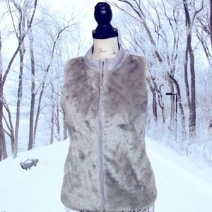 ☃️☃️ Faded Glory vest ☃️☃️